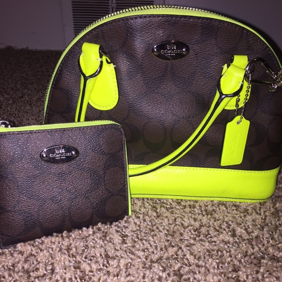 Coach Handbag with Wallet - Picture 2 of 4