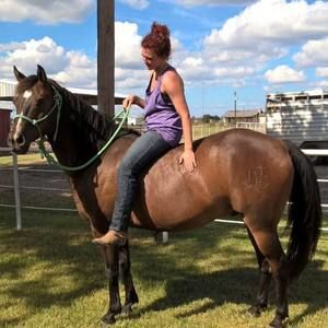 Meet your Posher, Raeanne