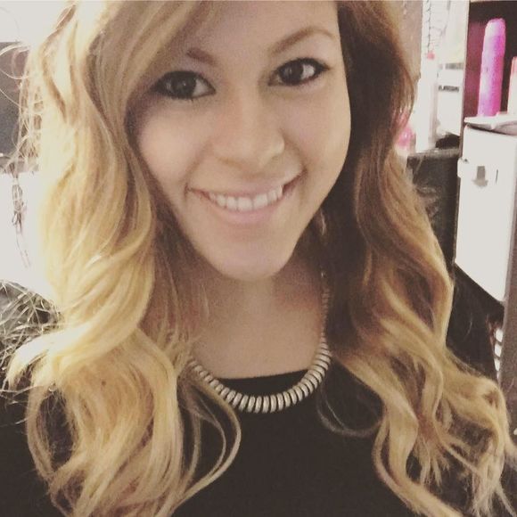 Meet your Posher, Melissa