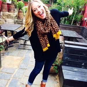 Meet your Posher, April