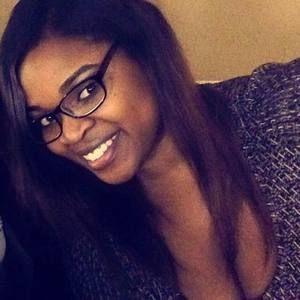 Meet your Posher, Dee