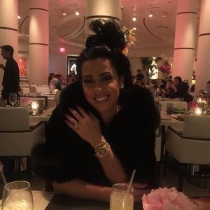 Meet your Posher, Vanessa