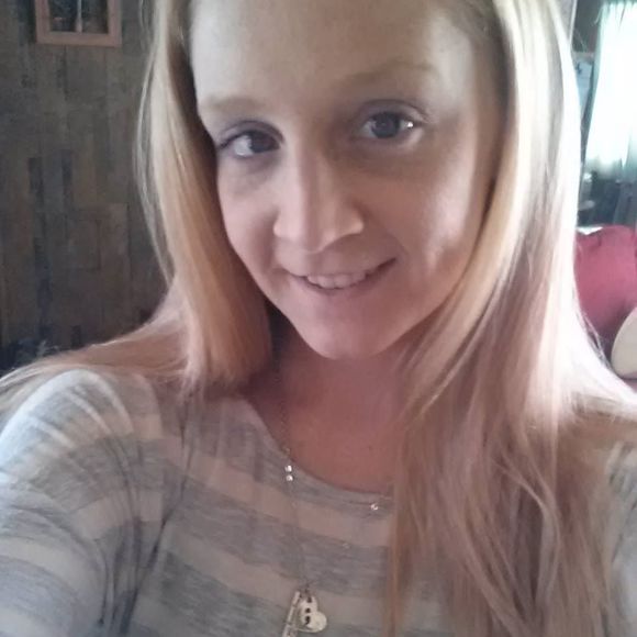 Meet your Posher, Julienne - Picture 1 of 1