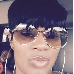 Meet your Posher, Samona