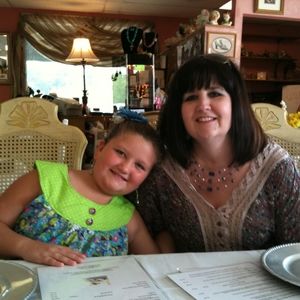 Meet your Posher, Cherie