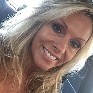 Meet your Posher, Deanna