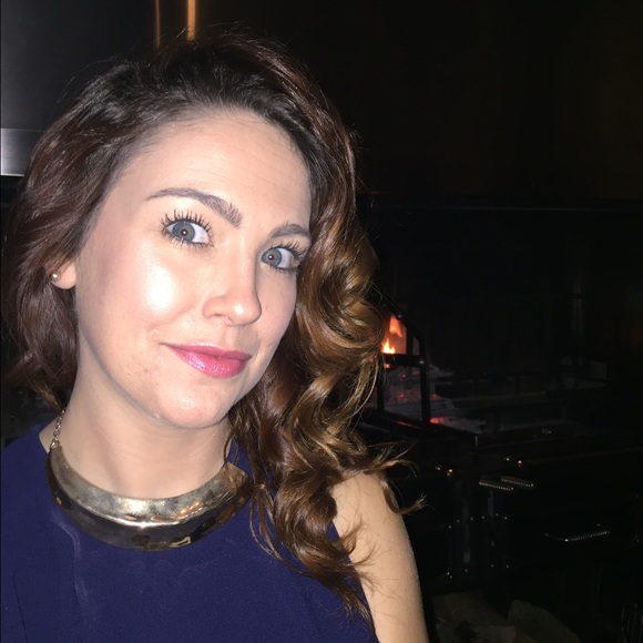 Meet your Posher, Kelsii - Picture 3 of 4