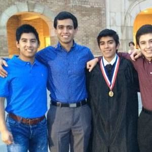 Meet your Posher, Javier