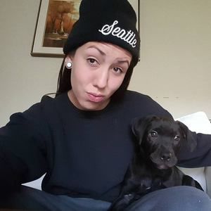 Meet your Posher, Victoria