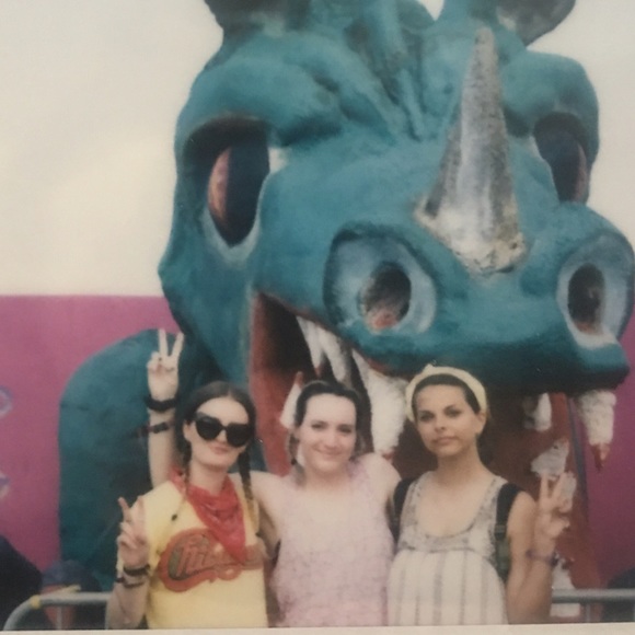 Meet your Posher, Victoria - Picture 2 of 4