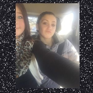 Meet your Posher, Camaron