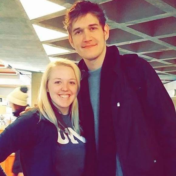 Meet your Posher, Breezy - Picture 1 of 1