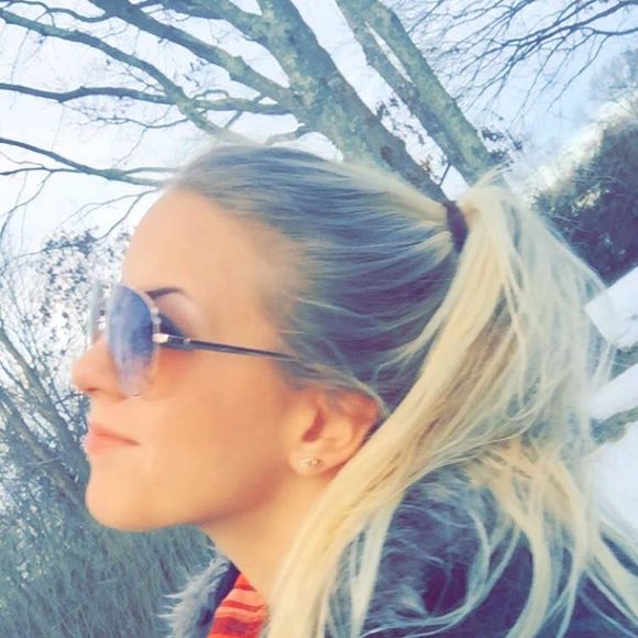 Meet your Posher, Ashley