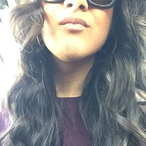 Meet your Posher, Yesenia