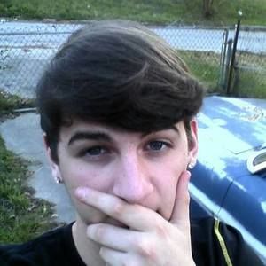 Meet your Posher, Kyle