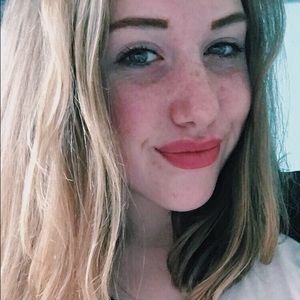 Meet your Posher, Jenna