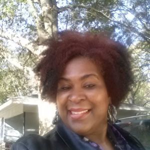 Meet your Posher, Jannelle