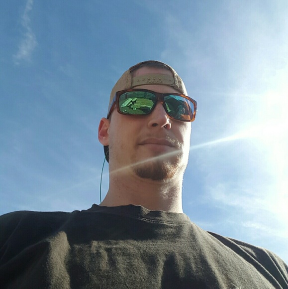 Meet your Posher, Caleb - Picture 1 of 1