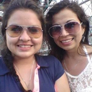 Meet your Posher, Santos nicolas