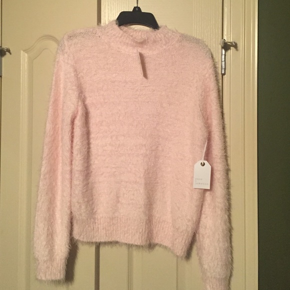 🌸Beautiful Pink Fuzzy Sweater