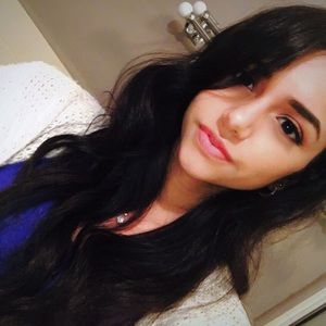 Meet your Posher, Mirna