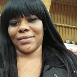 Meet your Posher, Rhonda