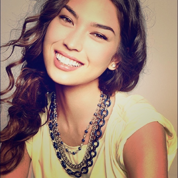 Lia Sophia Wayfarer Necklace NIB!!