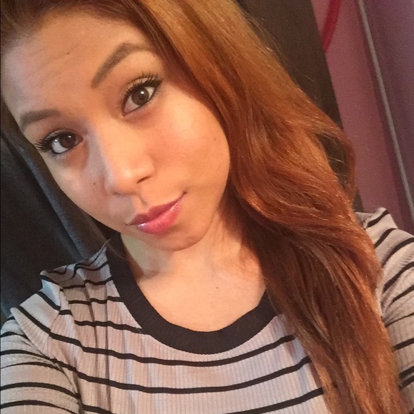 Meet your Posher, Alondra