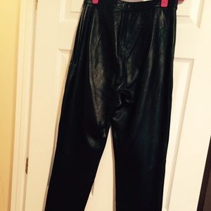 Leather Pants in excel cond.