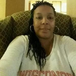 Meet your Posher, Nina