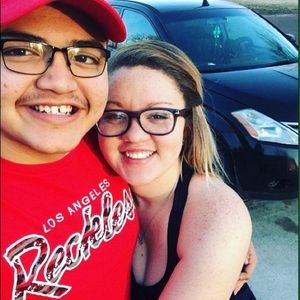 Meet your Posher, Destinee