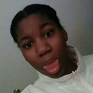 Meet your Posher, Destiny