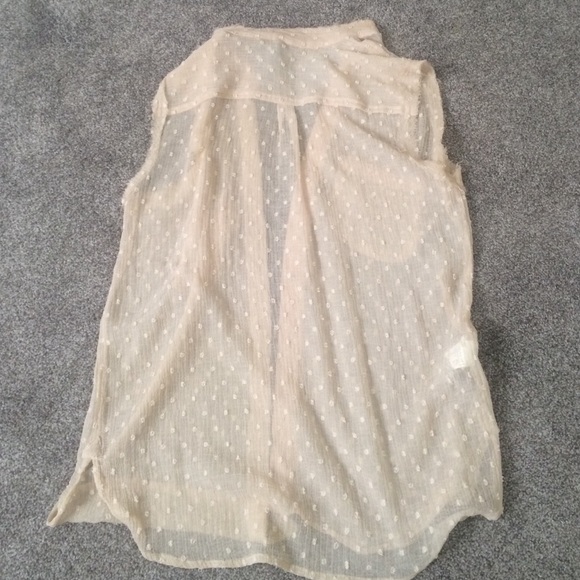 Cute Sheer Blouse - Picture 4 of 4