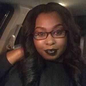 Meet your Posher, Valerie