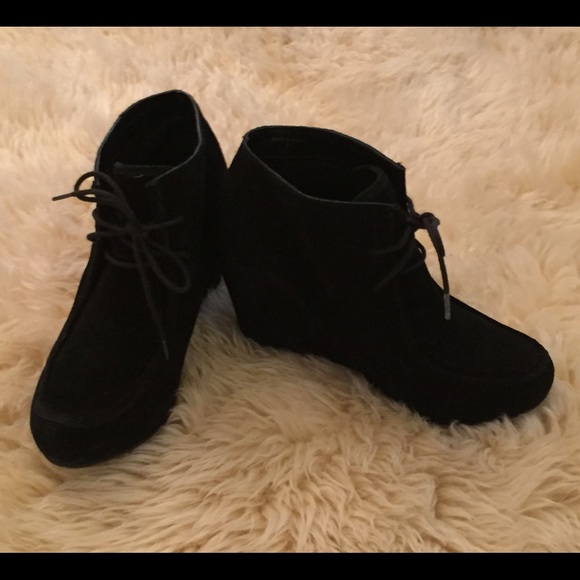 Dolce Vita wedge booties