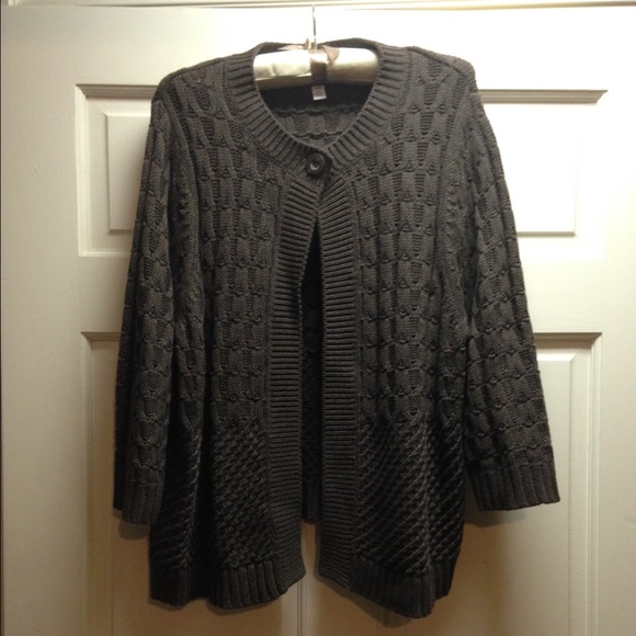 Croft & Barrow brown cardigan sweater