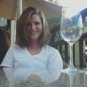 Meet your Posher, Angie