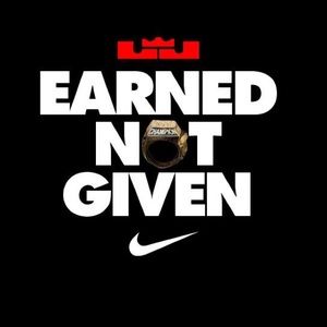 Meet your Posher, Nelly