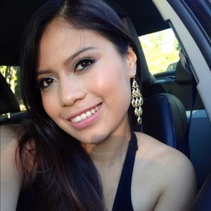 Meet your Posher, Maylin