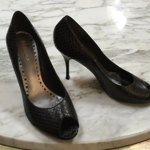 Guess black peep toe heels. Worn once. - Picture 2 of 3