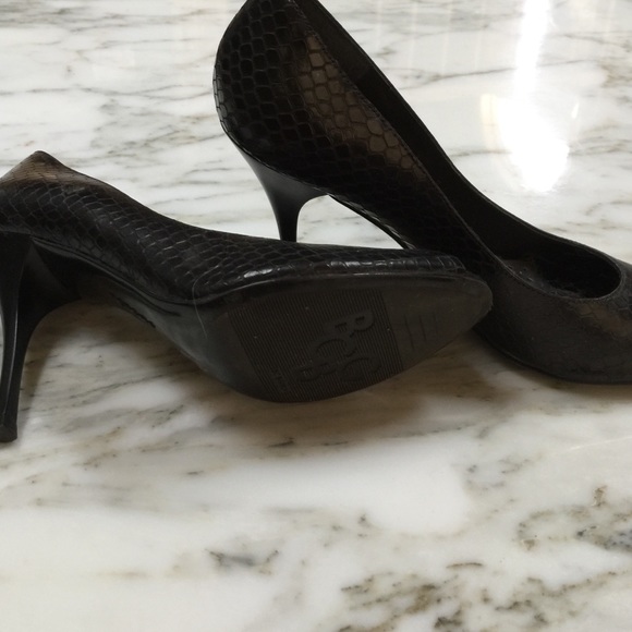 Guess black peep toe heels. Worn once. - Picture 3 of 3