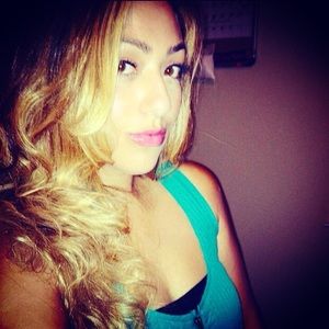 Meet your Posher, Sonia