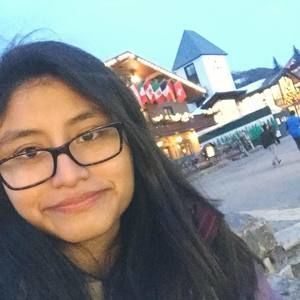 Meet your Posher, Andrea