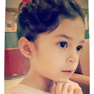 Meet your Posher, Lizzy