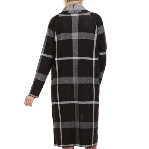 LAST 1! Super easy plaid black:gray travel sweater - Picture 2 of 3