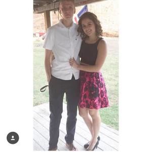 Meet your Posher, Kay kay