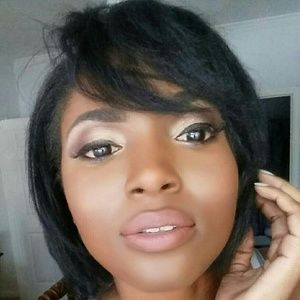 Meet your Posher, Joy