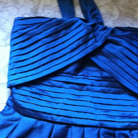 Teal Party Dress - Picture 2 of 4