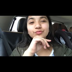 Meet your Posher, Elsa