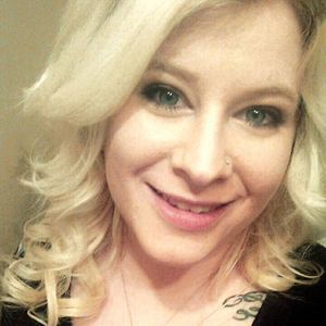 Meet your Posher, Candice